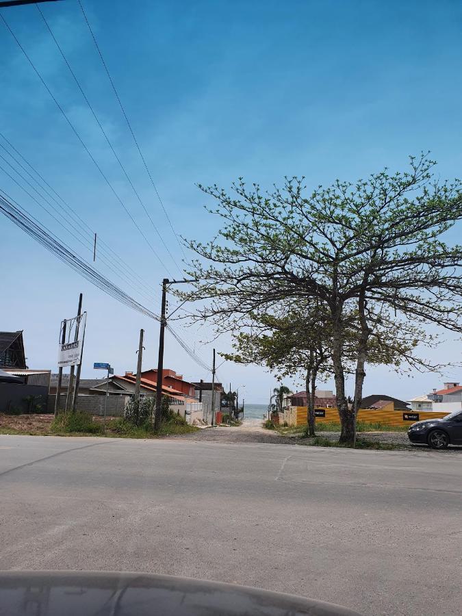 Apto Solar Da Praia Picarras Exterior photo