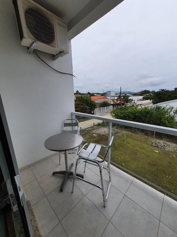 Apto Solar Da Praia Picarras Exterior photo