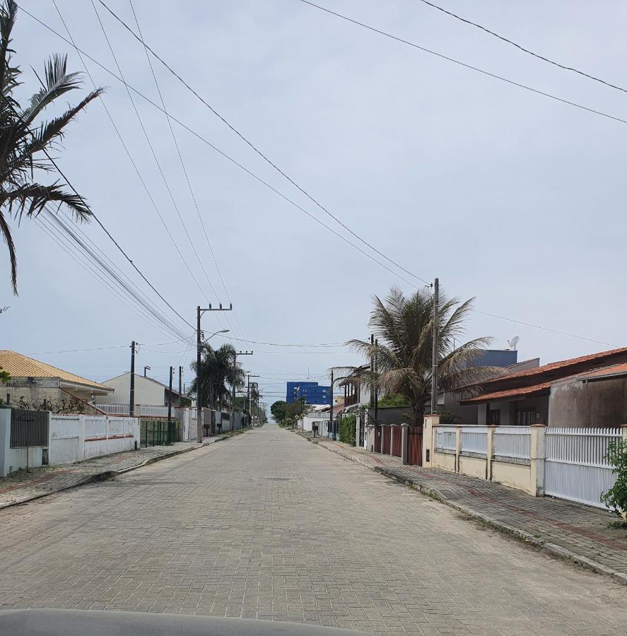 Apto Solar Da Praia Picarras Exterior photo